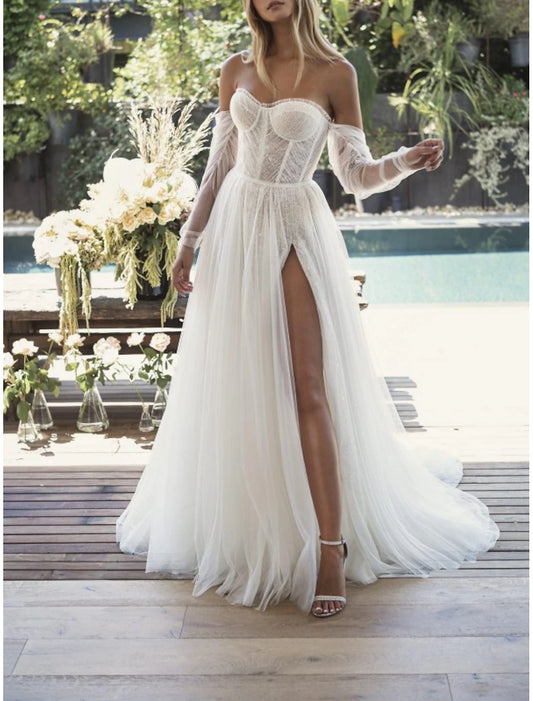 Beach Sexy Wedding Dresses A-Line Sweetheart Strapless Court Train Lace Bridal Gowns