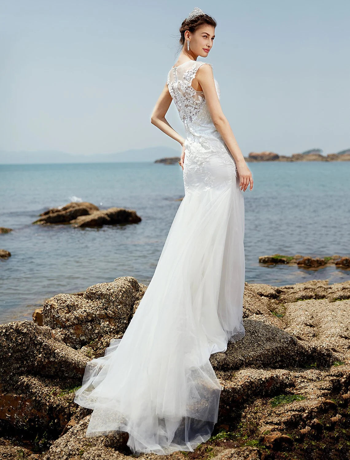 Mermaid / Trumpet Bateau Neck Sweep / Brush Train Lace / Tulle Made-To-Measure Wedding Dresses with Lace / Ruched