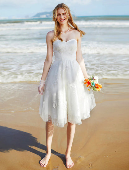 Hall Boho Wedding Dresses A-Line Sweetheart Strapless Knee Length Lace Bridal Gowns With Lace