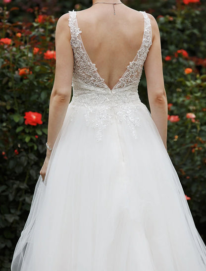 Hall Wedding Dresses Princess Plunging Neck Sleeveless Chapel Train Tulle Bridal Gowns With Sequi