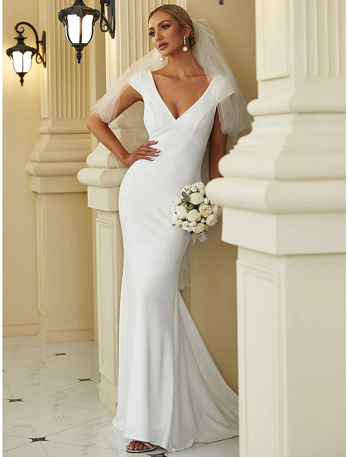 Reception Casual Wedding Dresses Mermaid / Trumpet V Neck Cap Sleeve Sweep / Brush Train Bridal Gowns With Draping Solid Color